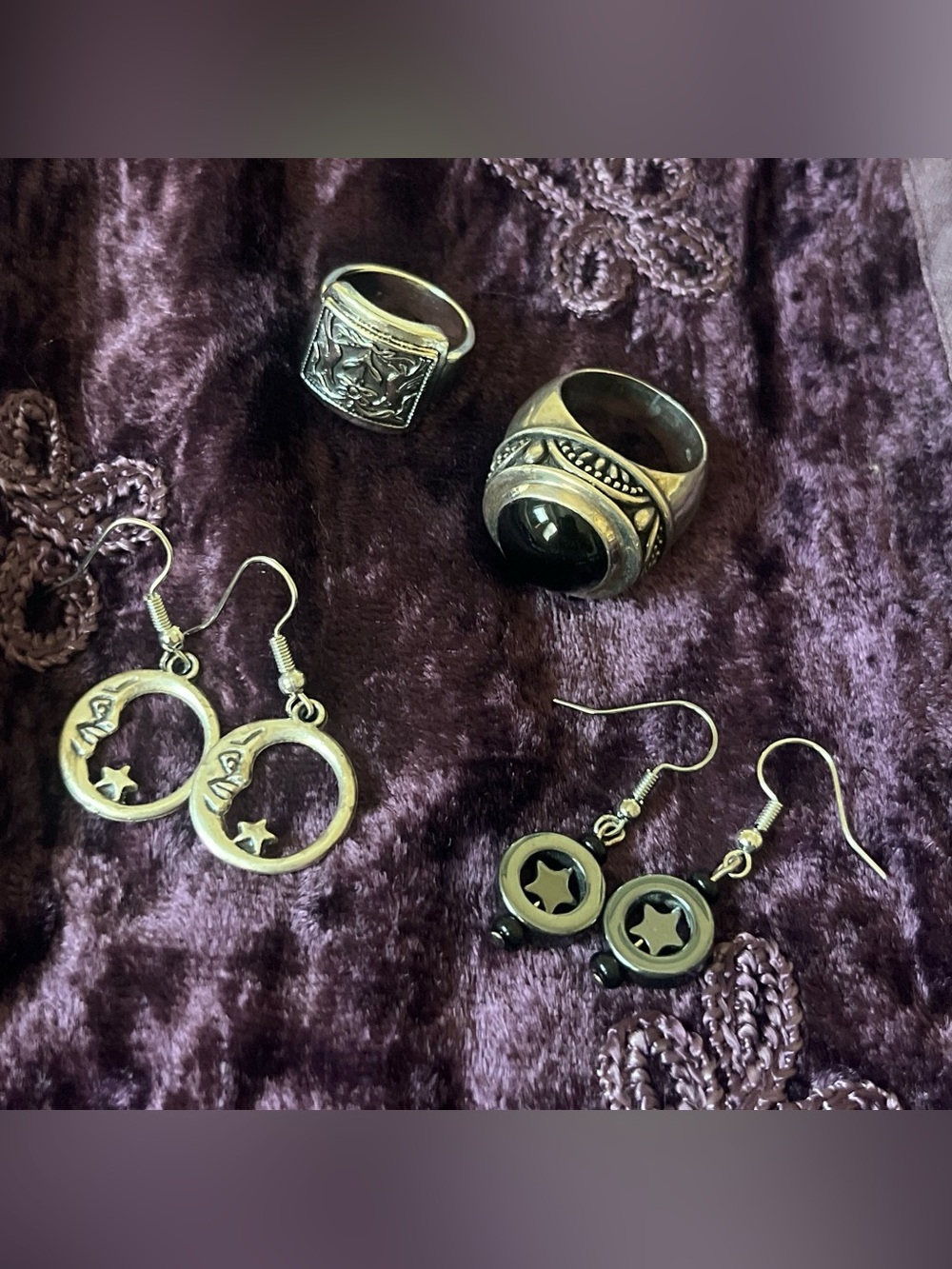 Silver, Onyx and Hematite Jewelry Lot